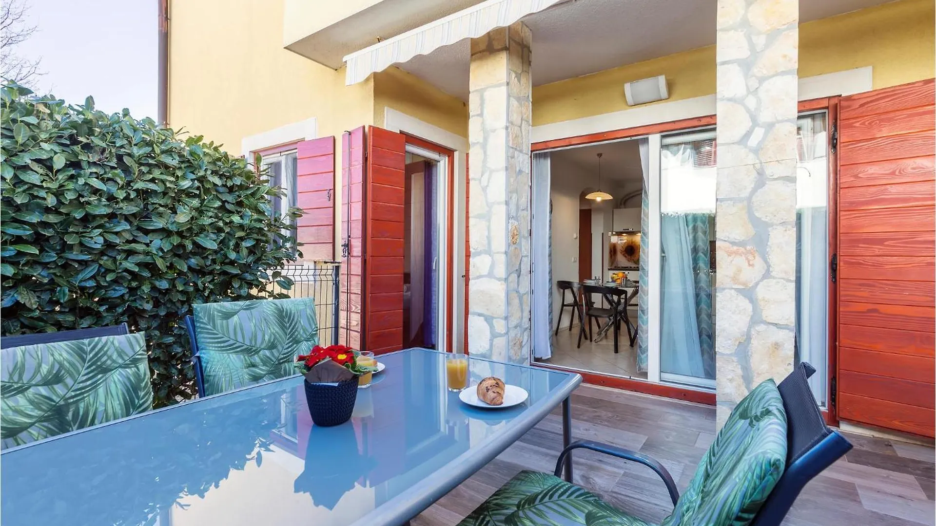 Lovely Apartment In Banjole With Wifi