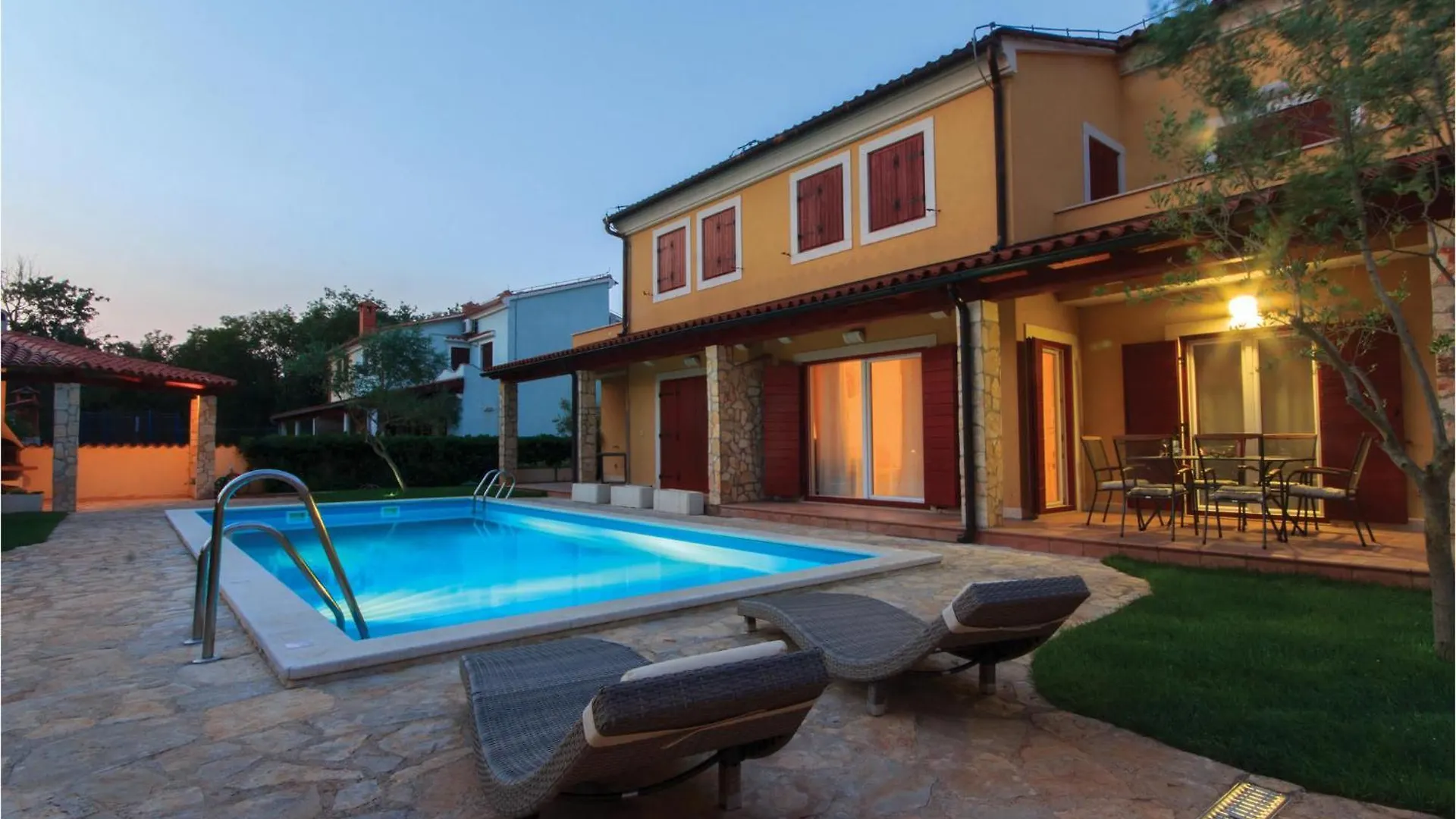 Lovely Apartment In Banjole With Wifi Croatia